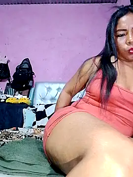 Snapshot of rosmery-navarro chatting on 8, 12, 2024 rosmery-navarro online show from 8, 12, 2024