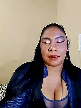 Snapshot of rosmery-navarro chatting on 8, 3, 2025 rosmery-navarro online show from 8, 3, 2025