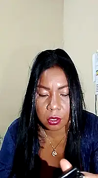 Snapshot of rosmery-navarro chatting on 18, 3, 2025 rosmery-navarro online show from 18, 3, 2025