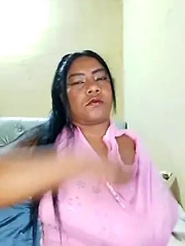 rosmery-navarro online show from 8, 11, 2025