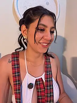 loolla 23 online show from 21, 3, 2026