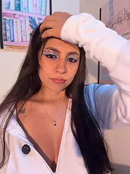 loolla 23 online show from 9, 4, 2026