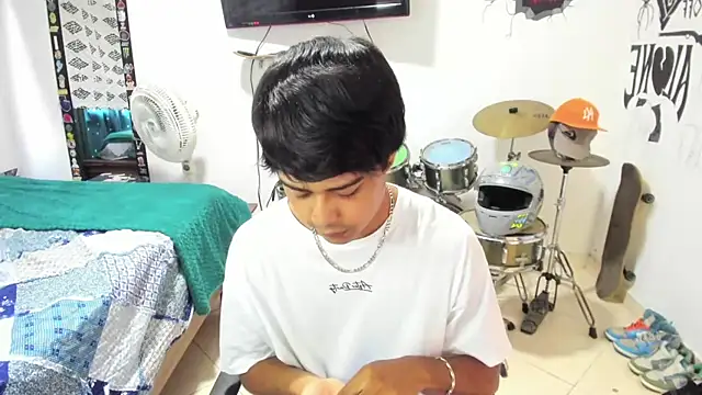 Zack falcon online show from 4, 3, 2025