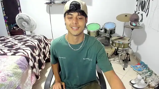 Zack falcon online show from 4, 11, 2025