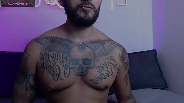 marco allison01 online show from 6, 1, 2025