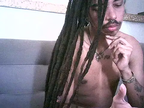 Snapshot of DarkSlim666 chatting on 7, 1, 2026 DarkSlim666 online show from 7, 1, 2026