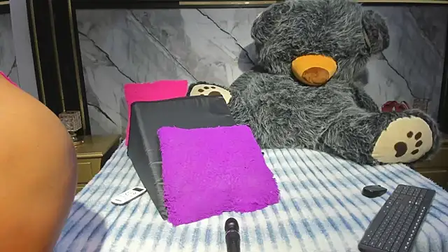 Niyirey1 online show from 13, 11, 2025