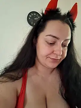 Snapshot of mihaelaa chatting on 15, 10, 2025 mihaelaa online show from 15, 10, 2025