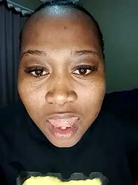 Snapshot of EbonySeductressx chatting on 13, 3, 2025 EbonySeductressx online show from 13, 3, 2025