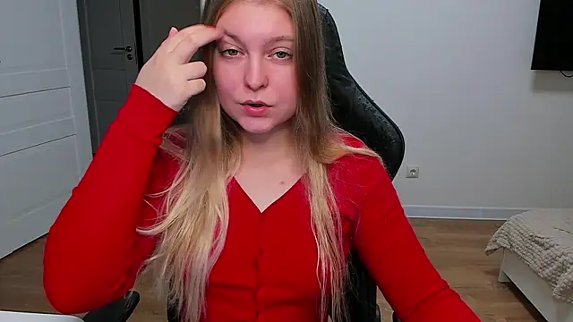 Snapshot of stacy_miracle chatting on 20, 10, 2025 stacy miracle online show from 20, 10, 2025