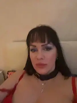 Snapshot of Lolaley2 chatting on 10, 12, 2024 Lolaley2 online show from 10, 12, 2024