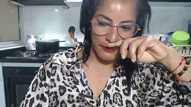 Snapshot of kateleyagrey chatting on 17, 4, 2026 kateleyagrey online show from 17, 4, 2026