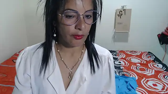 Snapshot of kateleyagrey chatting on 9, 5, 2026 kateleyagrey online show from 9, 5, 2026