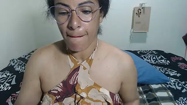 Snapshot of kateleyagrey chatting on 17, 5, 2026 kateleyagrey online show from 17, 5, 2026