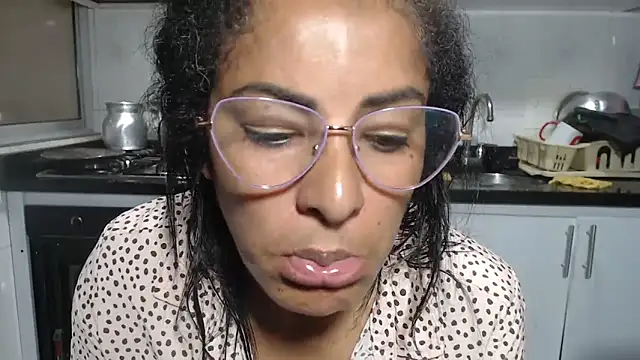 Snapshot of kateleyagrey chatting on 20, 5, 2026 kateleyagrey online show from 20, 5, 2026