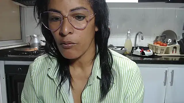Snapshot of kateleyagrey chatting on 22, 5, 2026 kateleyagrey online show from 22, 5, 2026
