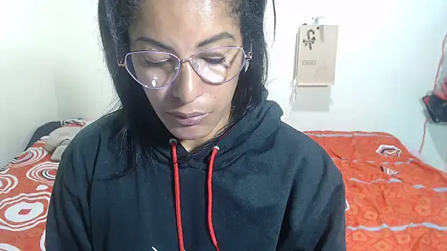 Snapshot of kateleyagrey chatting on 24, 5, 2026 kateleyagrey online show from 24, 5, 2026