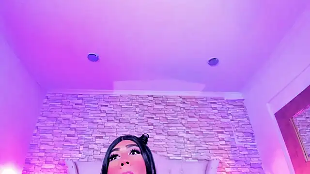 Lucia-sex online show from 28, 2, 2026