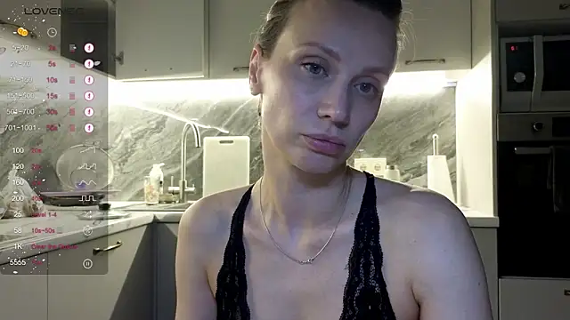 Alice Wonders online show from 3, 4, 2026