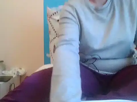 RealLittleRedRidingHood online show from 18, 1, 2026