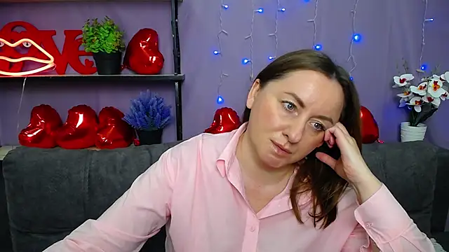 Abby Taylorr online show from 7, 3, 2025