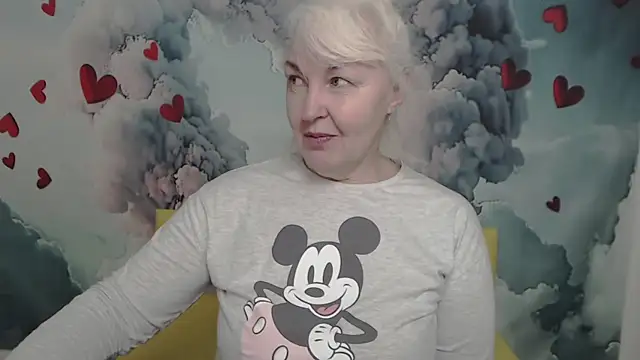 Snapshot of BlondyLeeBest chatting on 3, 2, 2025 BlondyLeeBest online show from 3, 2, 2025