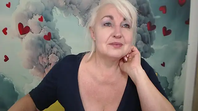Snapshot of BlondyLeeBest chatting on 14, 2, 2025 BlondyLeeBest online show from 14, 2, 2025