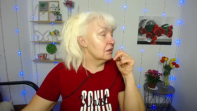 Snapshot of BlondyLeeBest chatting on 14, 3, 2025 BlondyLeeBest online show from 14, 3, 2025