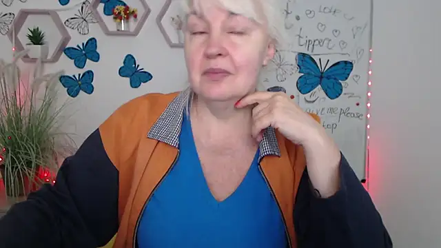 Snapshot of BlondyLeeBest chatting on 17, 3, 2025 BlondyLeeBest online show from 17, 3, 2025