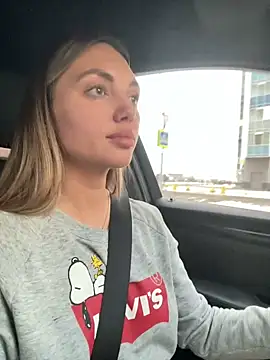 Snapshot of AngelinaMoore chatting on 25, 2, 2025 AngelinaMoore online show from 25, 2, 2025