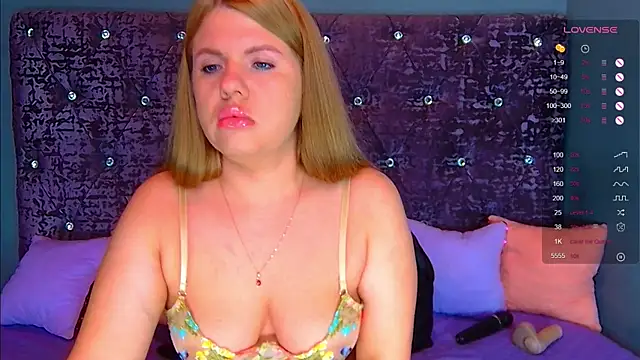 NoraBigAss online show from 14, 9, 2025