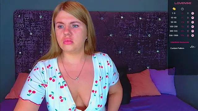 NoraBigAss online show from 26, 9, 2025