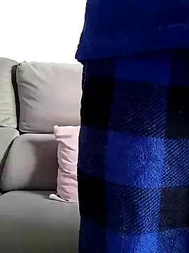 LoGaNfree88 online show from 1, 2, 2025