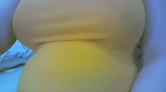 Snapshot of keepmepregnantT chatting on 3, 3, 2025 keepmepregnantT online show from 3, 3, 2025
