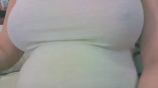 Snapshot of keepmepregnantT chatting on 17, 3, 2025 keepmepregnantT online show from 17, 3, 2025
