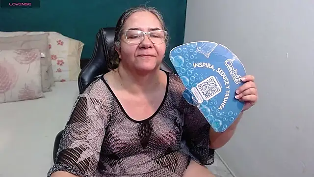 Snapshot of scaelettdubois chatting on 9, 5, 2026 scaelettdubois online show from 9, 5, 2026