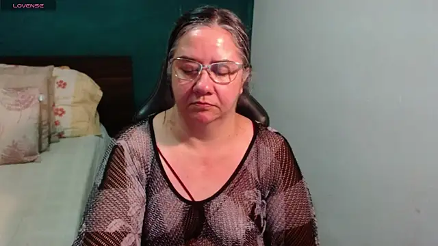 Snapshot of scaelettdubois chatting on 21, 6, 2026 scaelettdubois online show from 21, 6, 2026