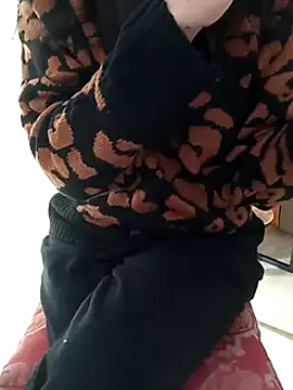 Snapshot of SHARONRodrig chatting on 27, 1, 2025 SHARONRodrig online show from 27, 1, 2025