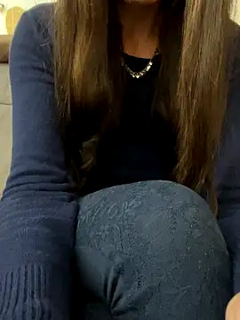 Snapshot of SHARONRodrig chatting on 1, 12, 2025 SHARONRodrig online show from 1, 12, 2025