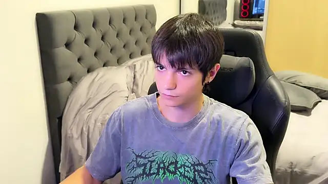 SasukeUhchiaa online show from 25, 2, 2025