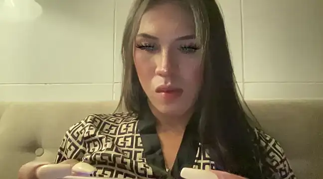 Ts glamxxxx online show from 9, 2, 2025