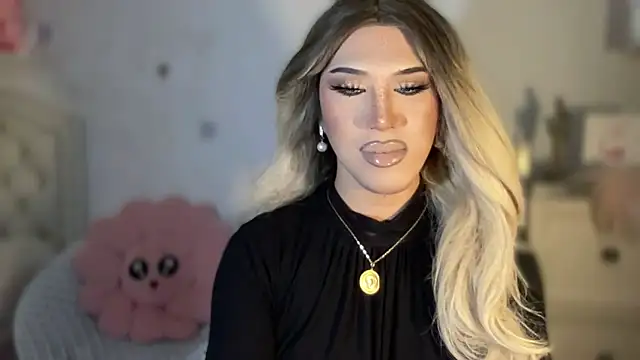 Ts glamxxxx online show from 11, 9, 2025