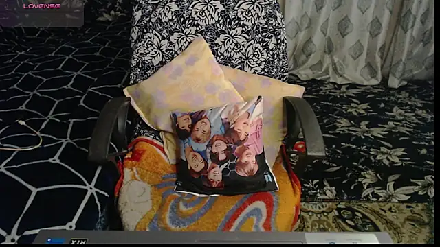 Snapshot of sexyrihana1 chatting on 6, 3, 2025 sexyrihana1 online show from 6, 3, 2025