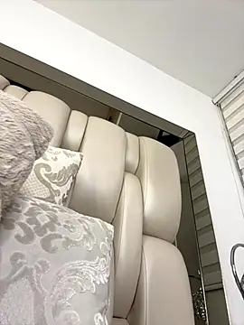 Snapshot of ALISSON_FOXXX1 chatting on 7, 11, 2025 ALISSON FOXXX1 online show from 7, 11, 2025