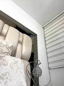 Snapshot of ALISSON_FOXXX1 chatting on 16, 11, 2025 ALISSON FOXXX1 online show from 16, 11, 2025