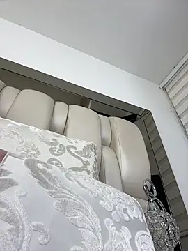 Snapshot of ALISSON_FOXXX1 chatting on 2, 2, 2026 ALISSON FOXXX1 online show from 2, 2, 2026