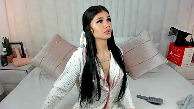 Snapshot of im_anie chatting on 13, 3, 2025 im anie online show from 13, 3, 2025