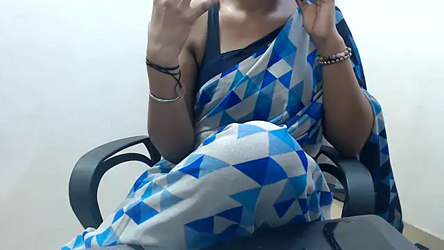 Snapshot of sexy_vani1 chatting on 7, 8, 2026 sexy vani1 online show from 7, 8, 2026