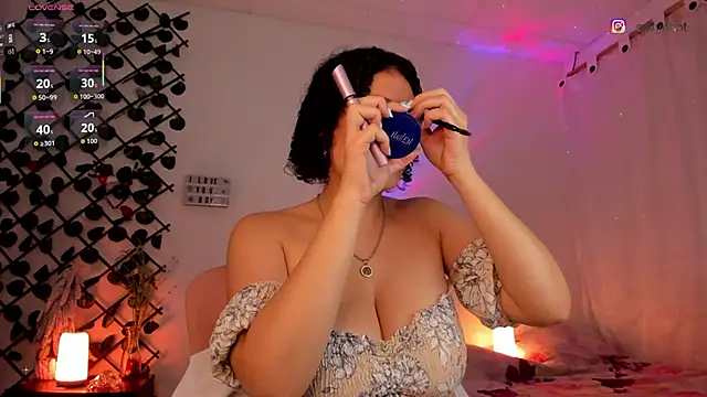 cailynhot online show from 4, 12, 2025