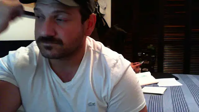 Snapshot of JonJ0 chatting on 15, 11, 2025 JonJ0 online show from 15, 11, 2025